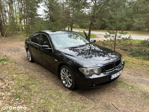 BMW Seria 7 735i - 3