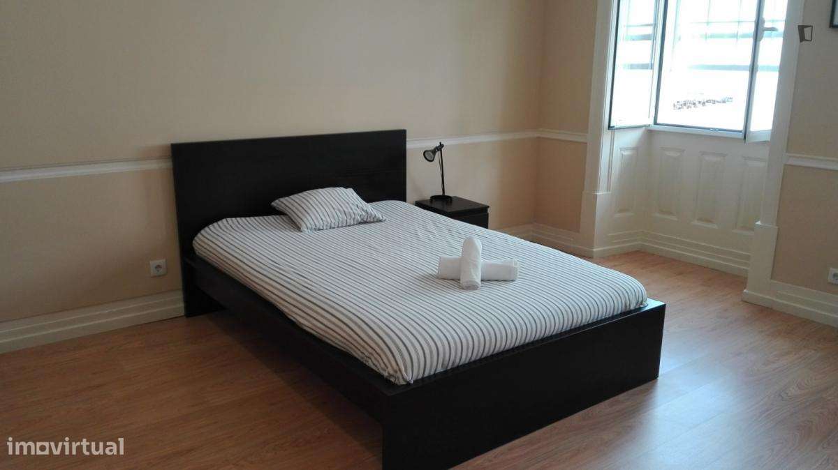 Estúdio - localizado em Baixa Coimbra - Grande imagem: 3/8