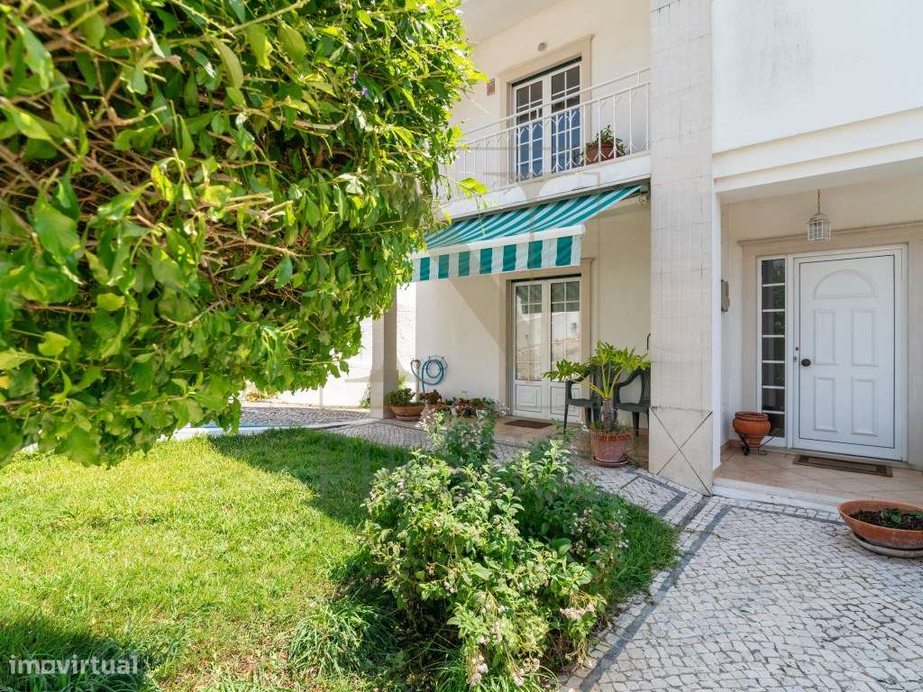 Moradia T3 + 1 em Eiras-28