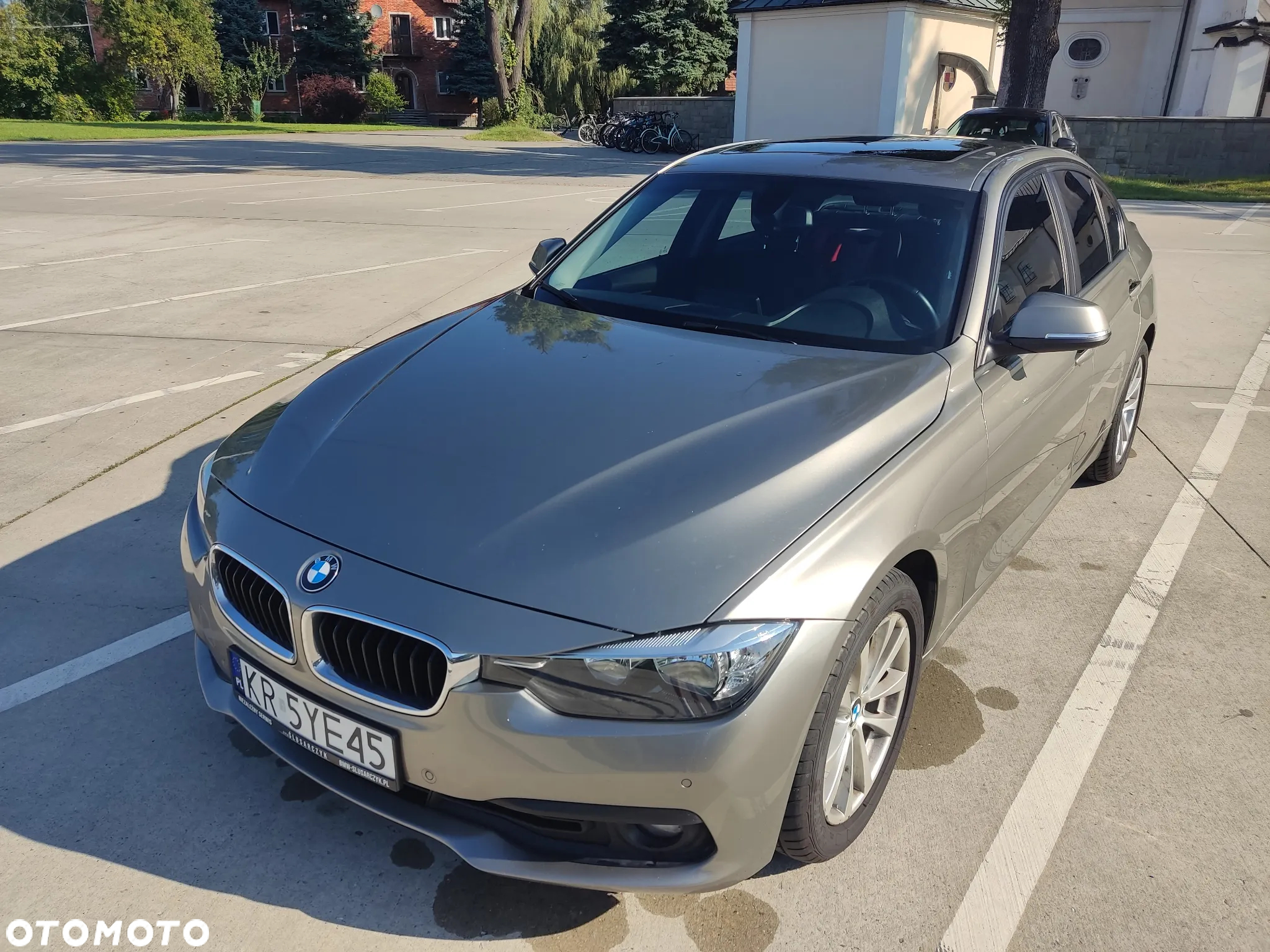 BMW Seria 3 320i xDrive - 2