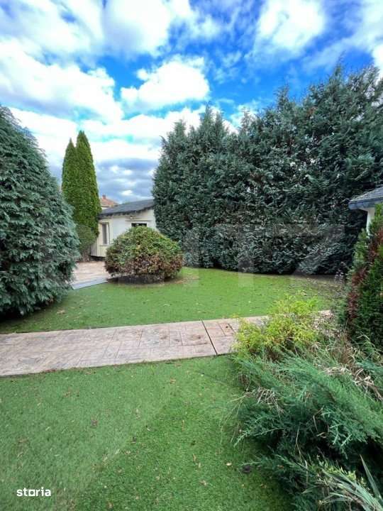 Casa in Zona Strada Botizului - Imagine principală: 3/18