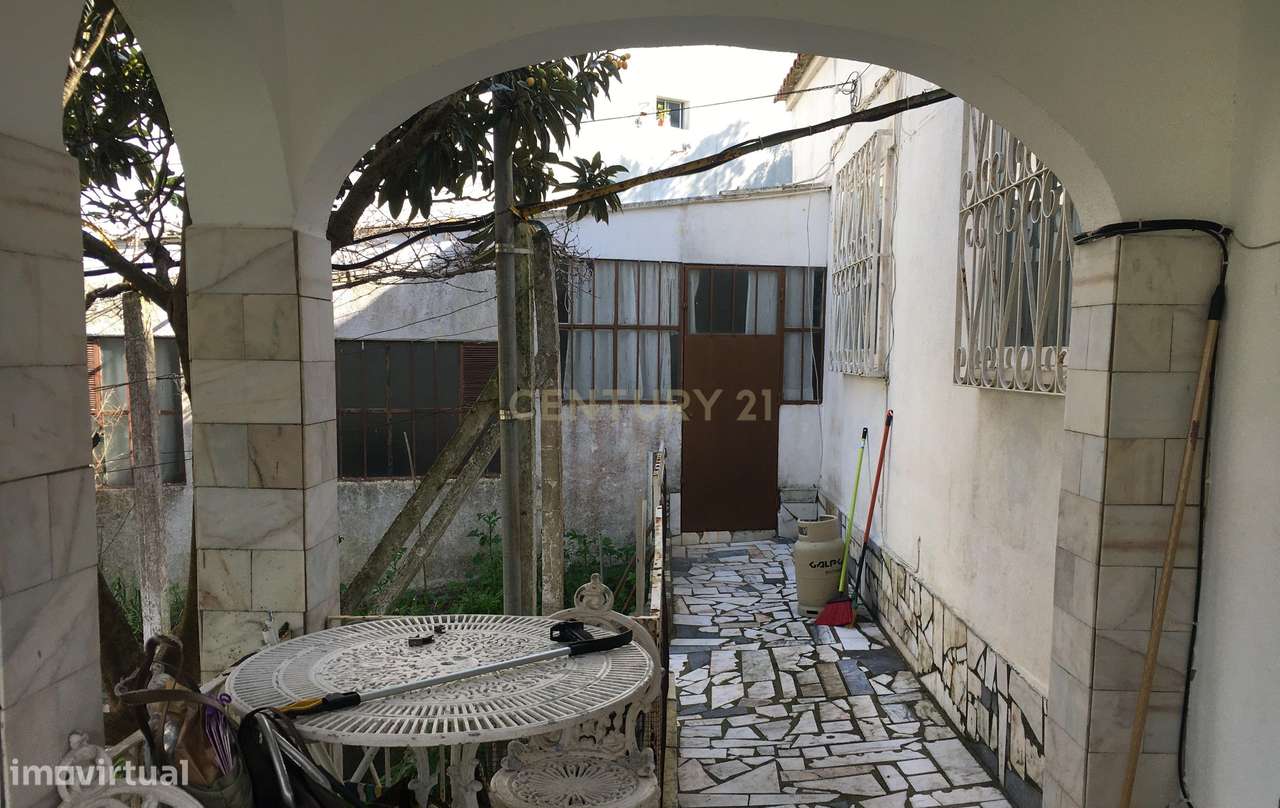 Moradia na Quinta do Reguengo, Santa Clara, Lumiar - Grande imagem: 3/28