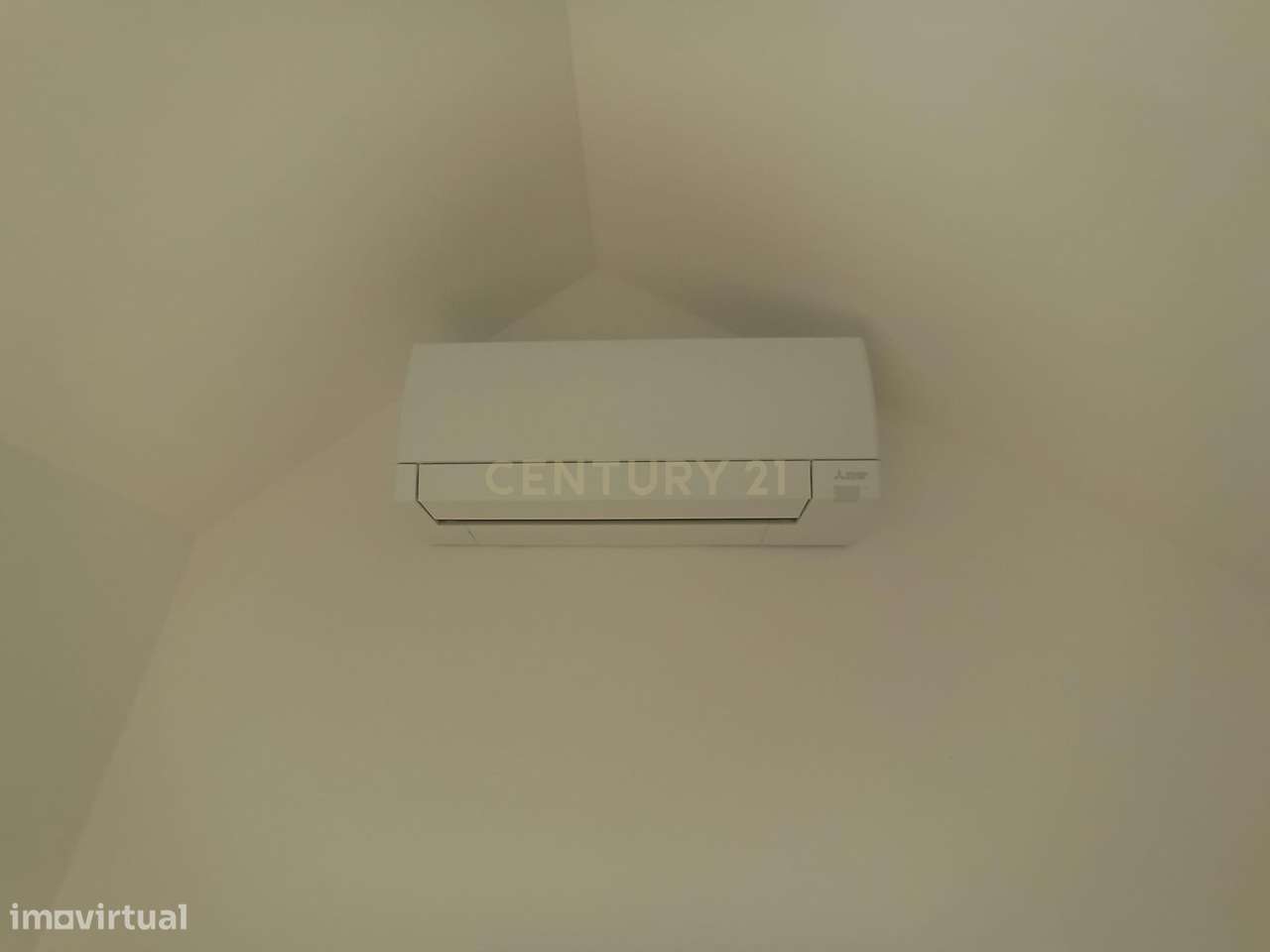 Moradia geminada no centro da Costa da Caparica-20