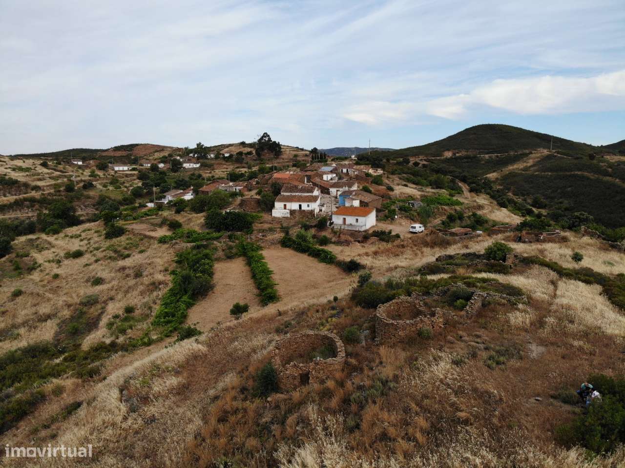Moradia T4 para Recuperar, zona Alta na Serra de Tavira-6