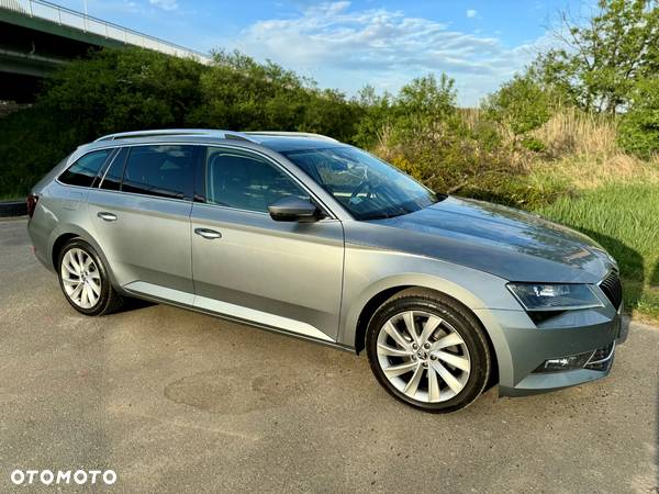 Skoda Superb 1.8 TSI Ambition DSG - 2