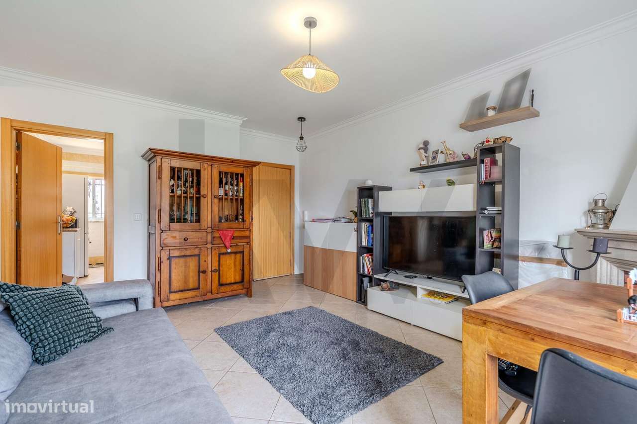 Apartamento T2 à venda na Quinta do Conde - Grande imagem: 5/25