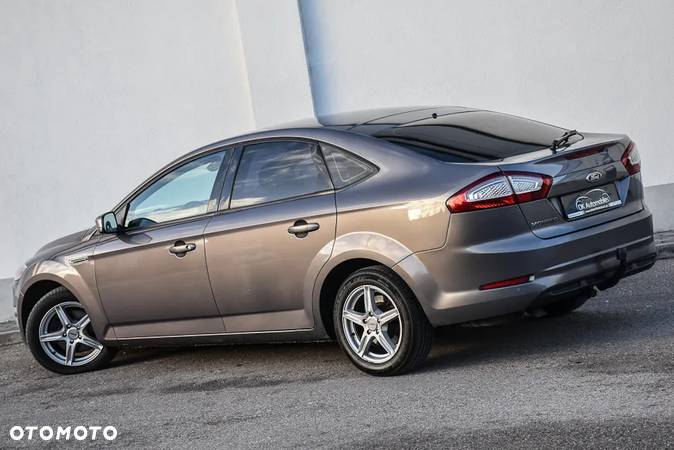 Ford Mondeo 2.0 TDCi Titanium - 11