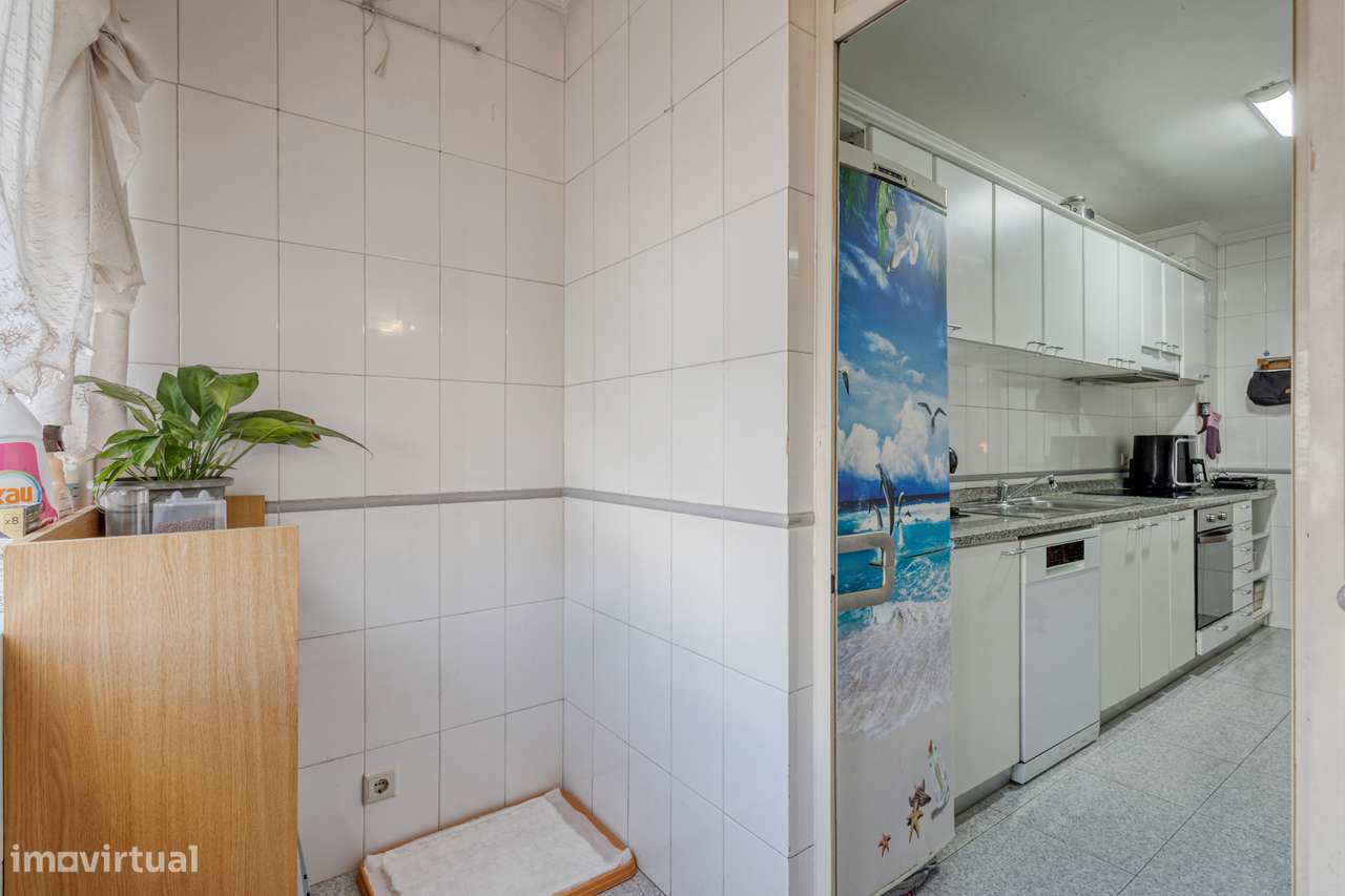 Apartamento T2 Padrão da Légua-9