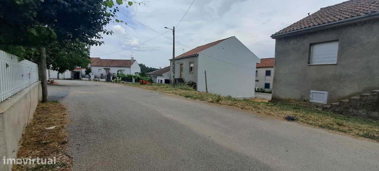 Moradia T3 Venda em Constantim e Cicouro,Miranda do Douro-25