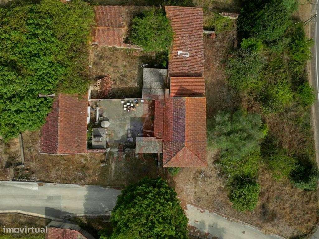 Casa Antiga para Restauro, Salir de Matos-2