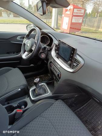 Kia Ceed 1.0 T-GDI Business Line - 13