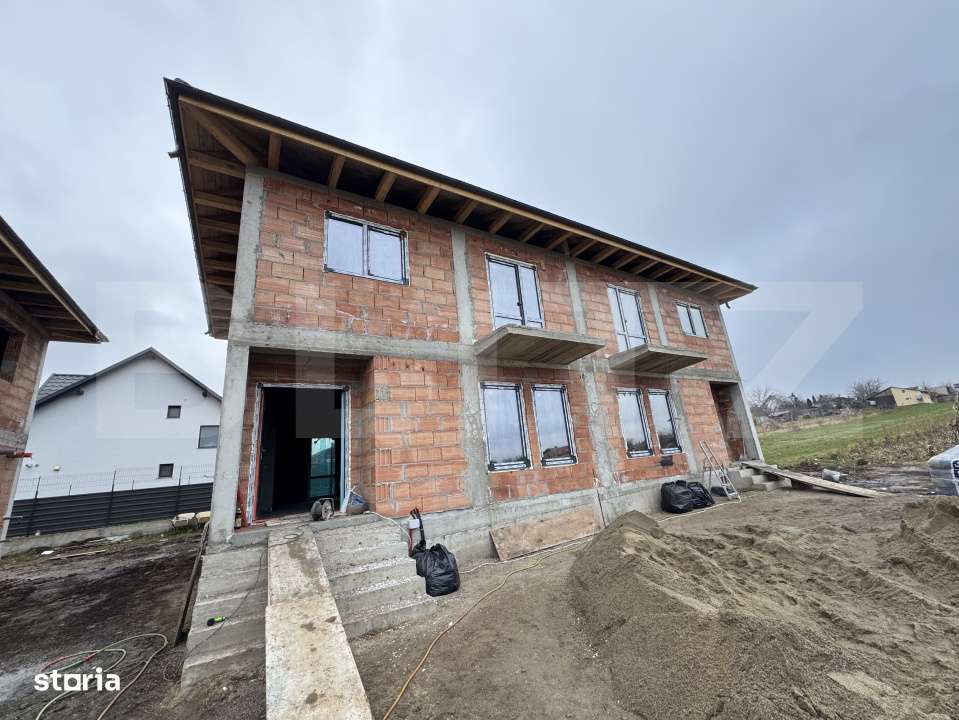 Duplex Tisauti, 90 mp utili, 200 mp teren, zona rezidentiala - Imagine principală: 1/2
