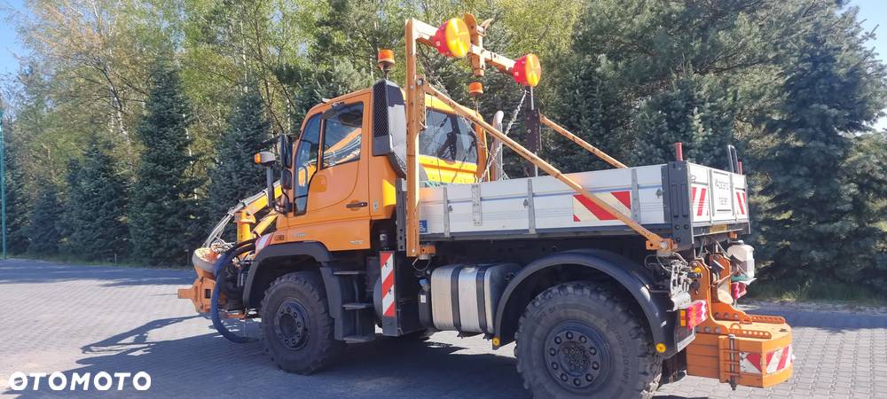 Unimog U400 - 5