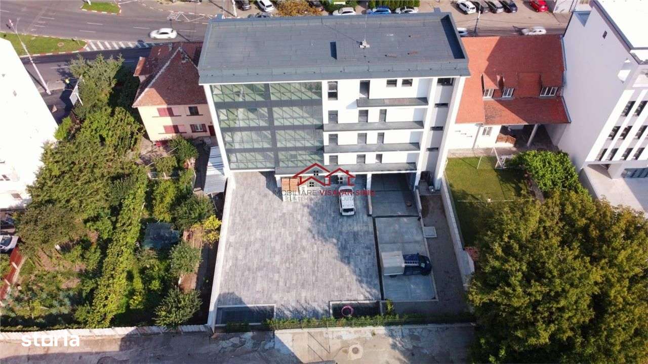 cladire 1800 mp+82 loc.parcare,ultracentral, Sibiu,comision 0 - Imagine principală: 4/15