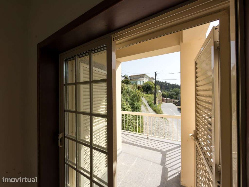 Moradia T2 em Cabeceiras de Basto-9