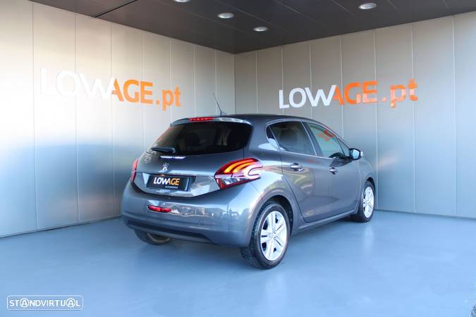 Peugeot 208 1.2 PureTech Allure EAT6 - 3