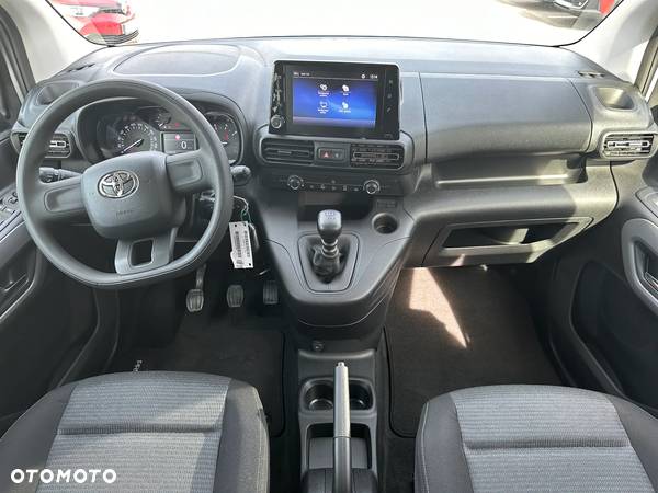 Toyota Proace City Verso 1.2 D-4T Business - 15