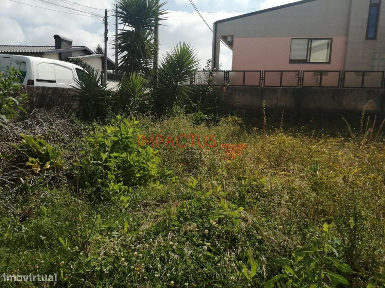 Terreno para moradia de 4 frentes perto do Metro - Grande imagem: 4/16