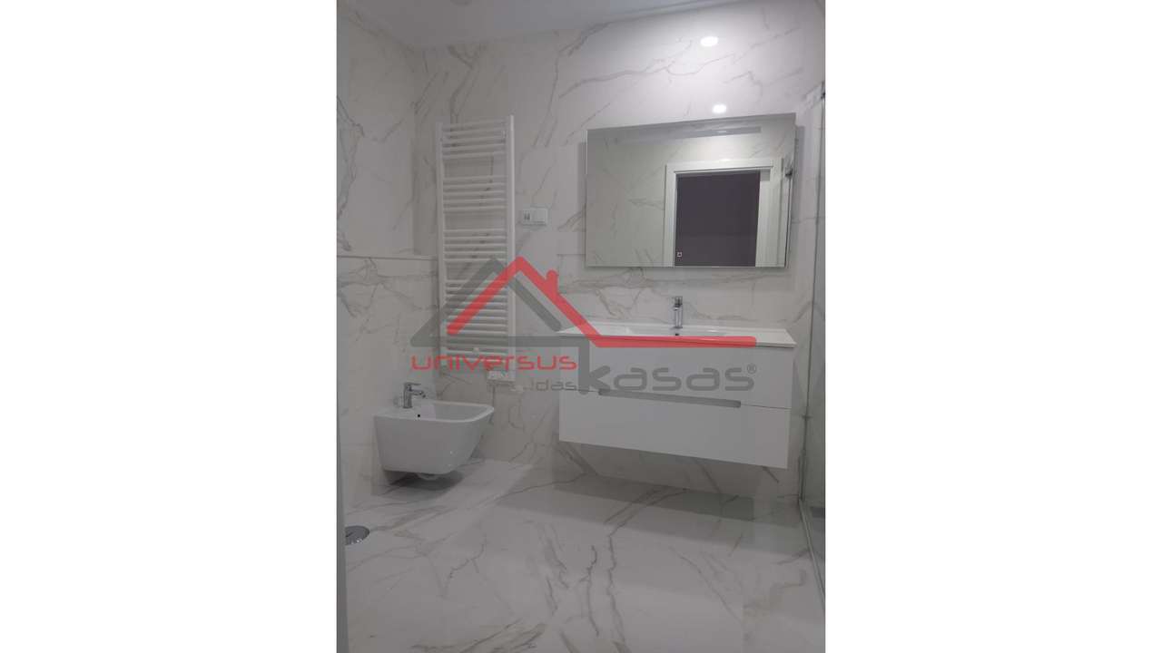 Apartamento T3+2 DUPLEX em Montijo-8