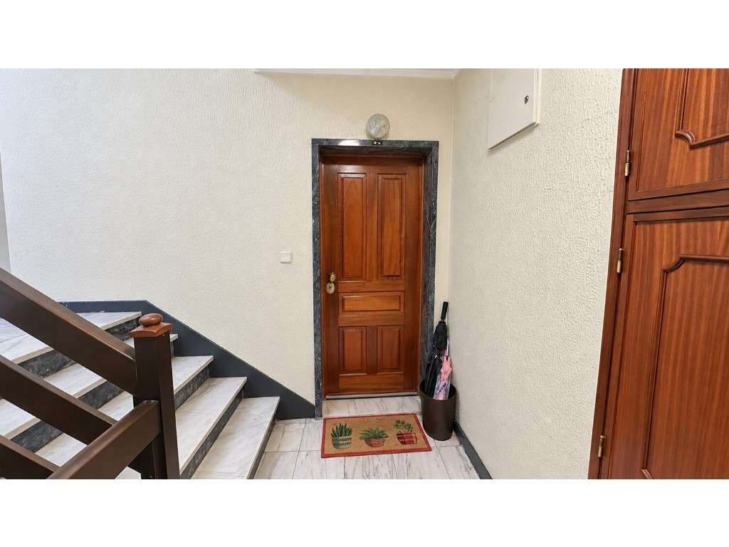 T3 Remodelado | 2 Frentes | Muita Luz Natural | 2 WC | Grande Arrec...-7