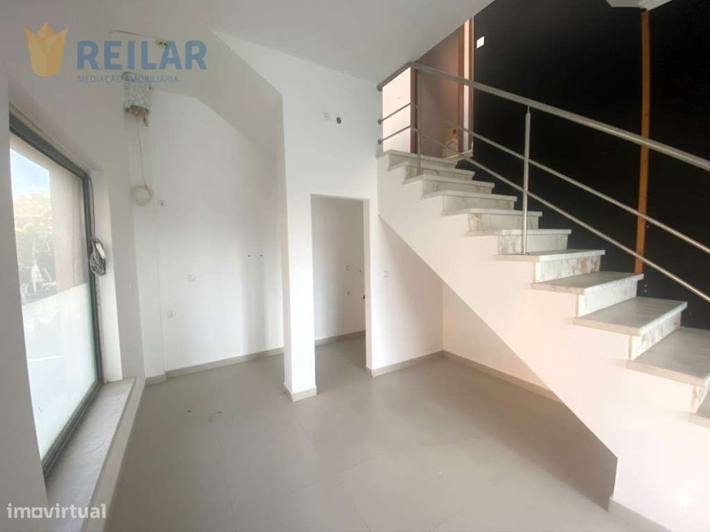 Póvoa de Santa Iria - Loja 62m2-5