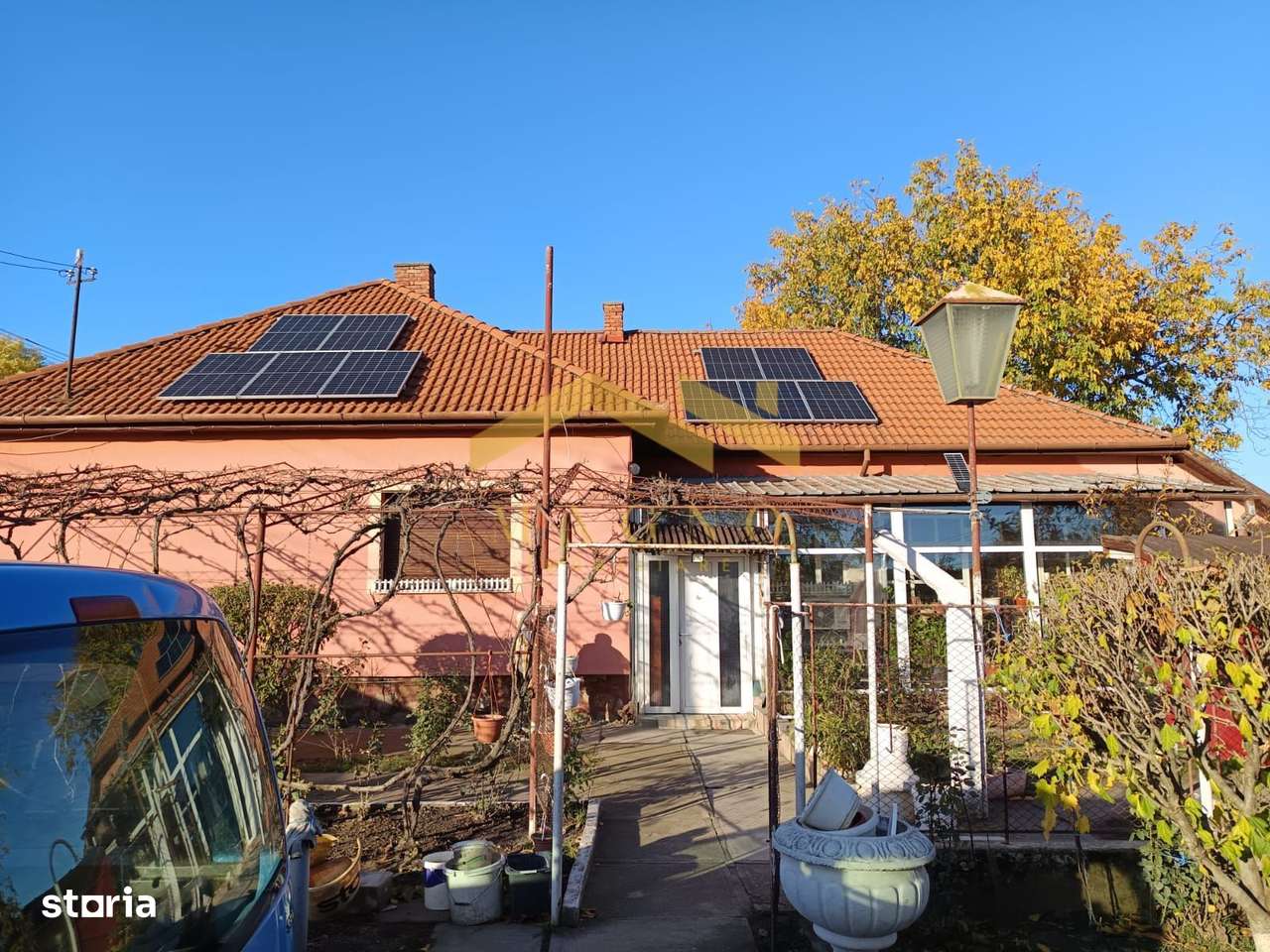 Casa de vanzare in Vladimirescu in zona primariei.-3