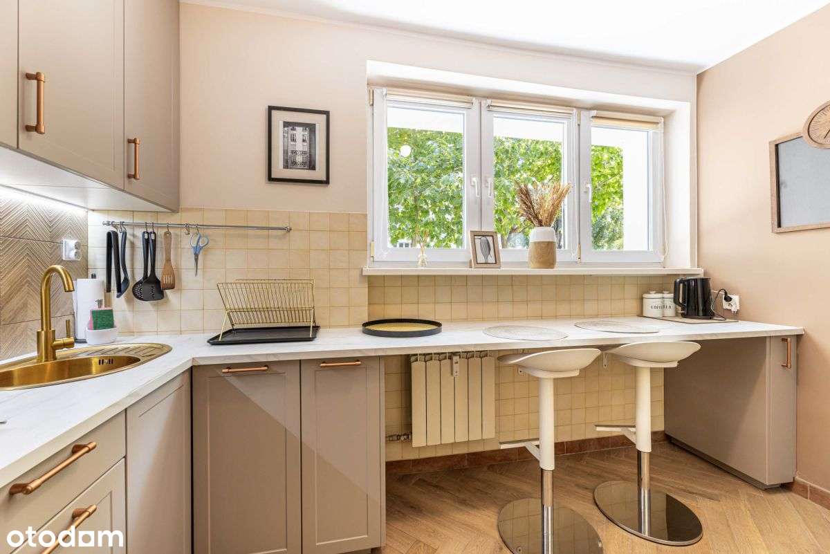 Ciche | Loggia | po remoncie | Saska Kępa-7