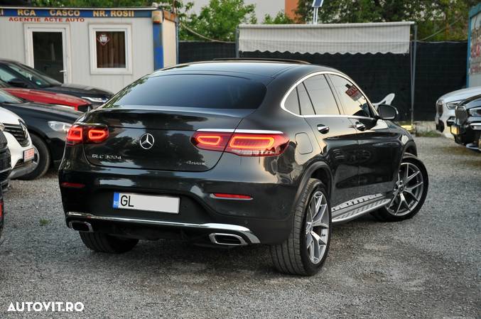 Mercedes-Benz GLC Coupe 300 d 4MATIC - 3