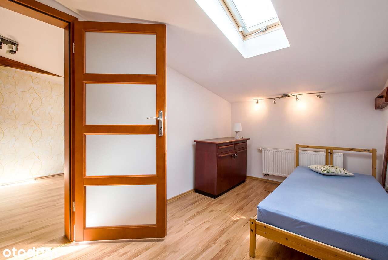 Klimatyczne mieszkanie | 3 sypialnie | piwnica | blisko UM-8