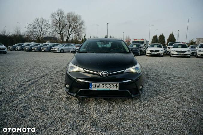 Toyota Avensis 2.0 Premium MS - 5