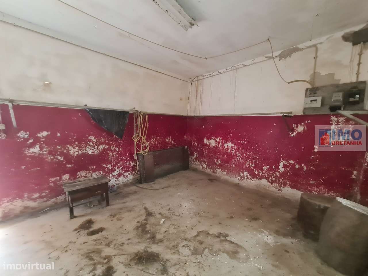 Armazém em Escalos de Cima - Grande imagem: 5/13