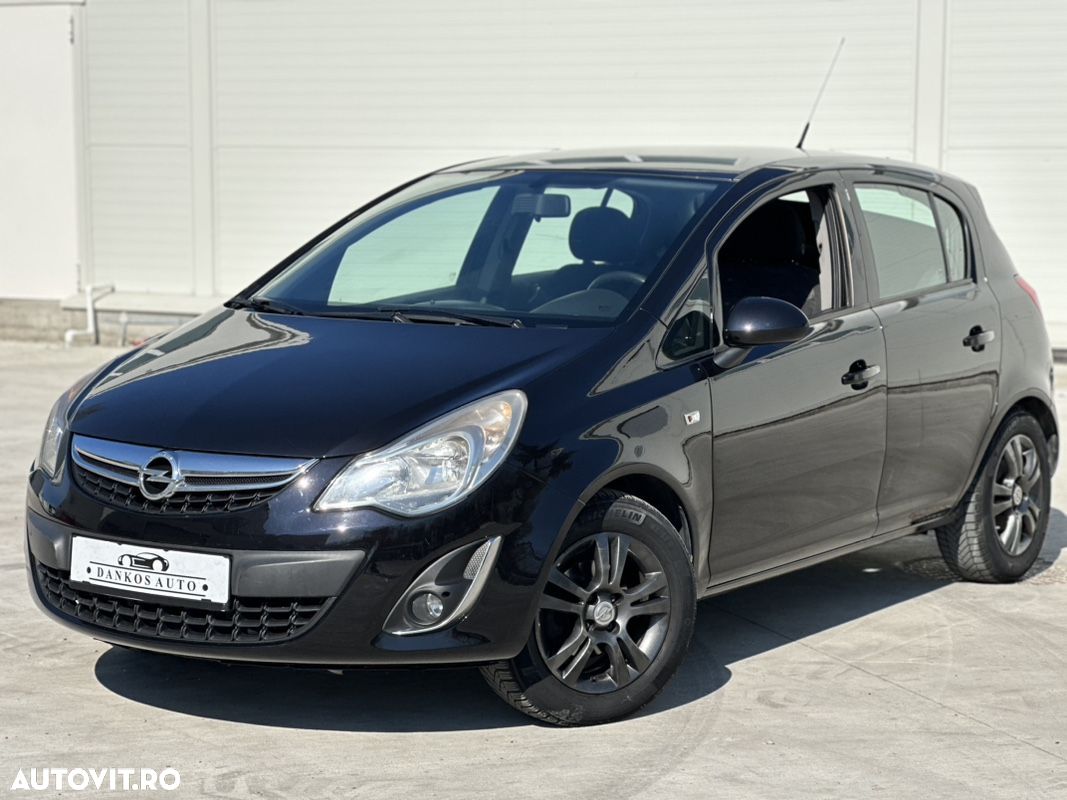 Opel Corsa 1.4 Cosmo - 1