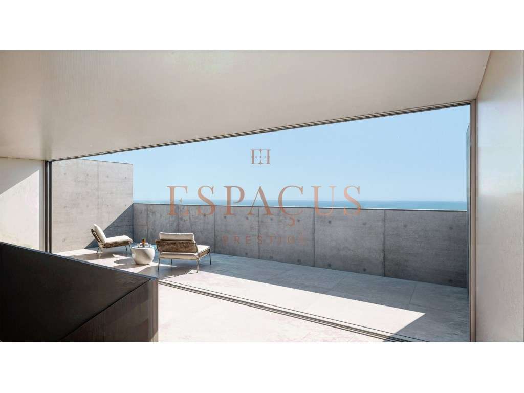 Moradia T3 com Piscina e vista Mar em Areosa-15