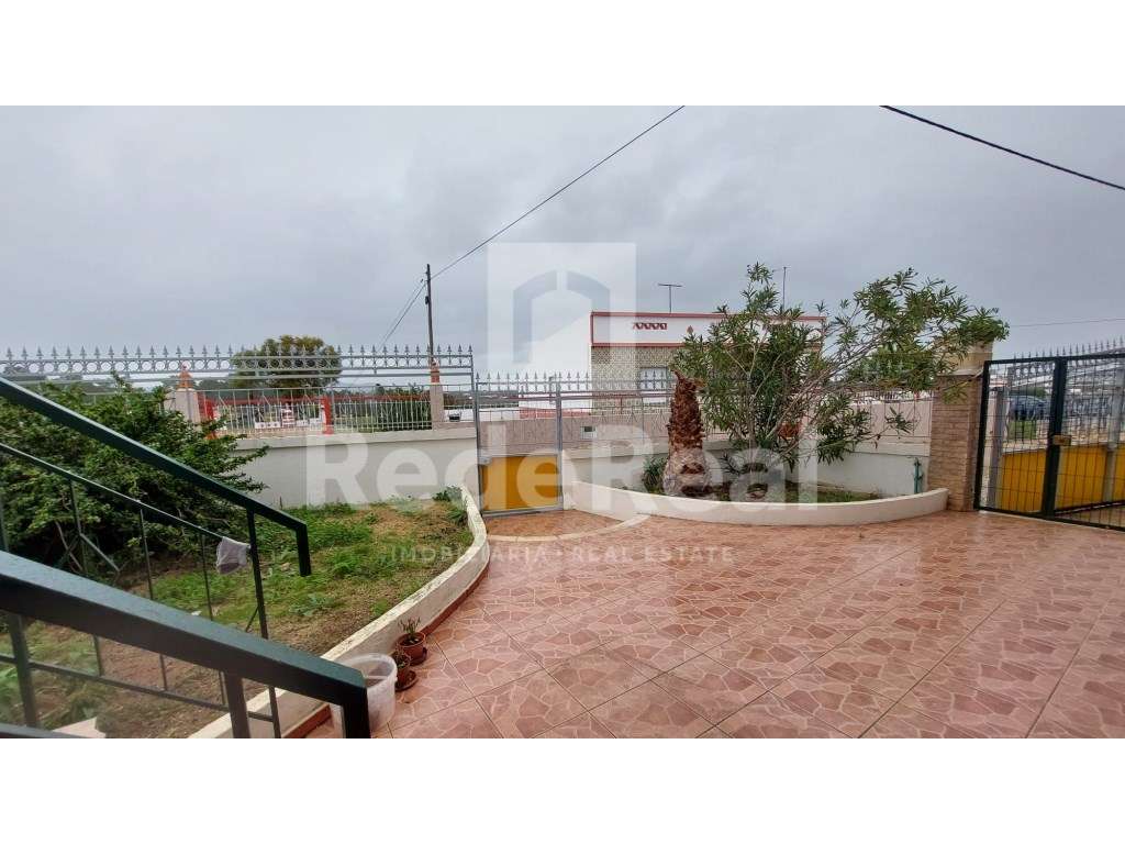 Moradia T5 isolada nos arredores de Olhão-20