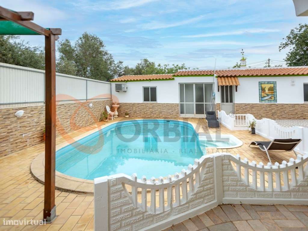 Moradia Isolada com 4 quartos para venda com Piscina, em Paderne, A...-40