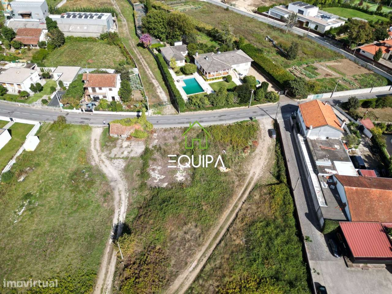 Terreno urbano c/projeto aprovado para construção de 11 moradias em - Grande imagem: 5/11