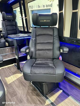 Mercedes-Benz Cuby Sprinter Vip Line 319 CDI 7+2 No. 468 - 19