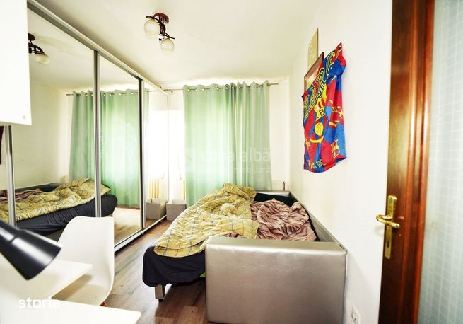 La doar 5 minute de Piata Unirii – Apartament spatios cu 4 Camere-3