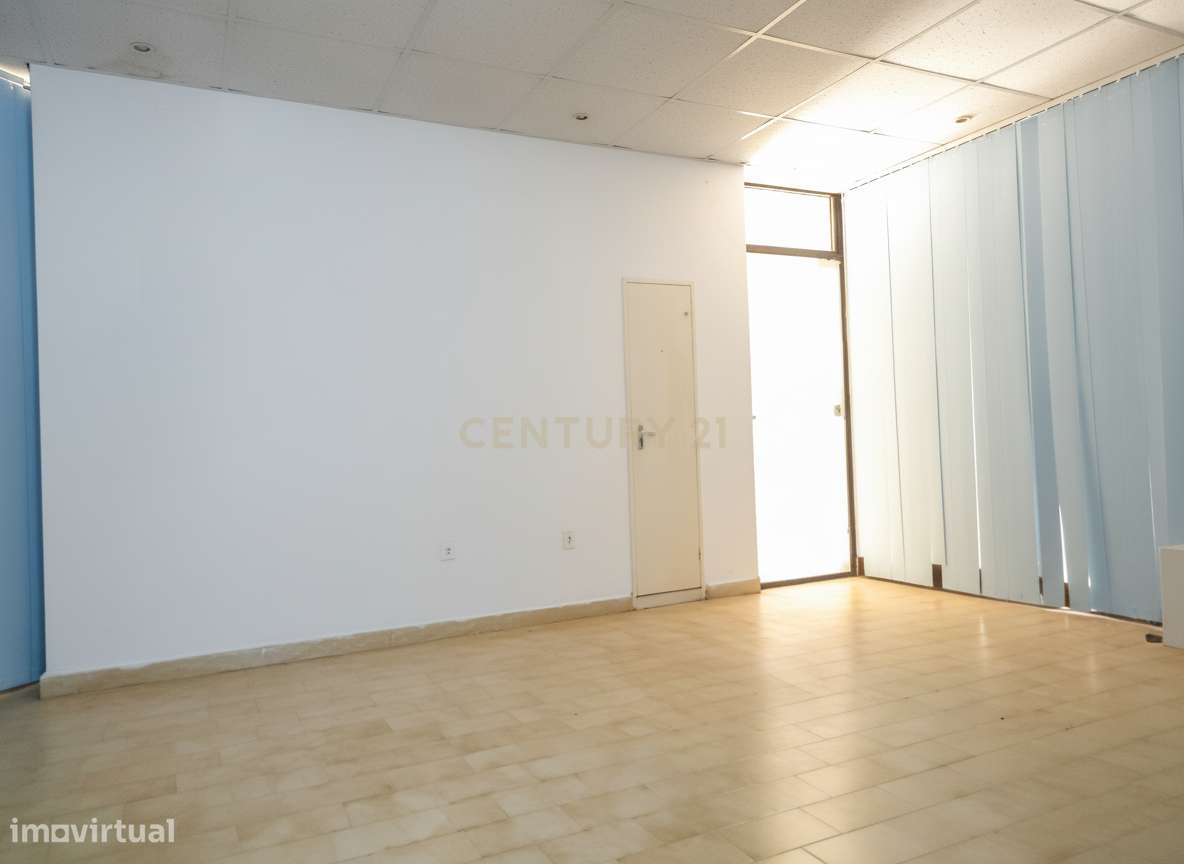 Loja para venda com 35 m2. - Grande imagem: 4/19