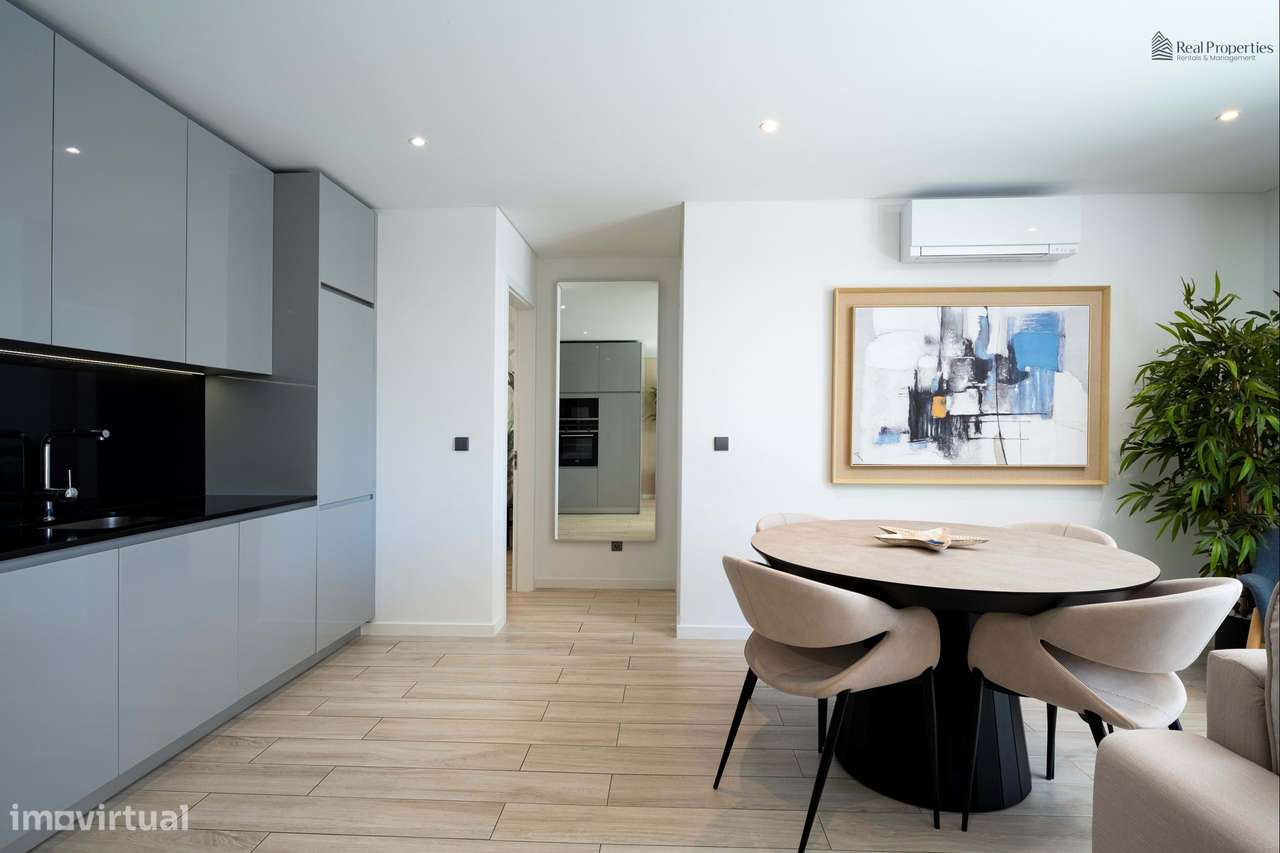 T2 Moderno com vista Mar em Quarteira-11