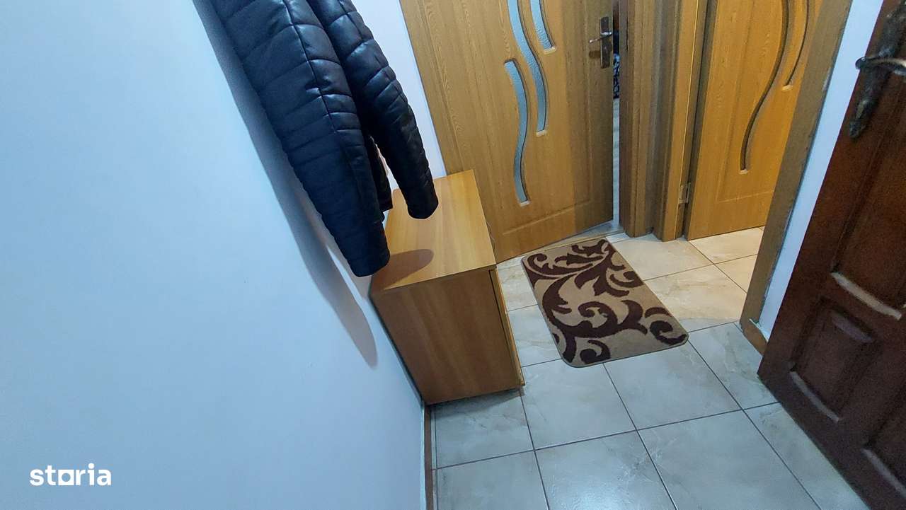 Garsoniera Mioveni, POSTA , parter cu Balcon , Mobilata si Utilata,-9