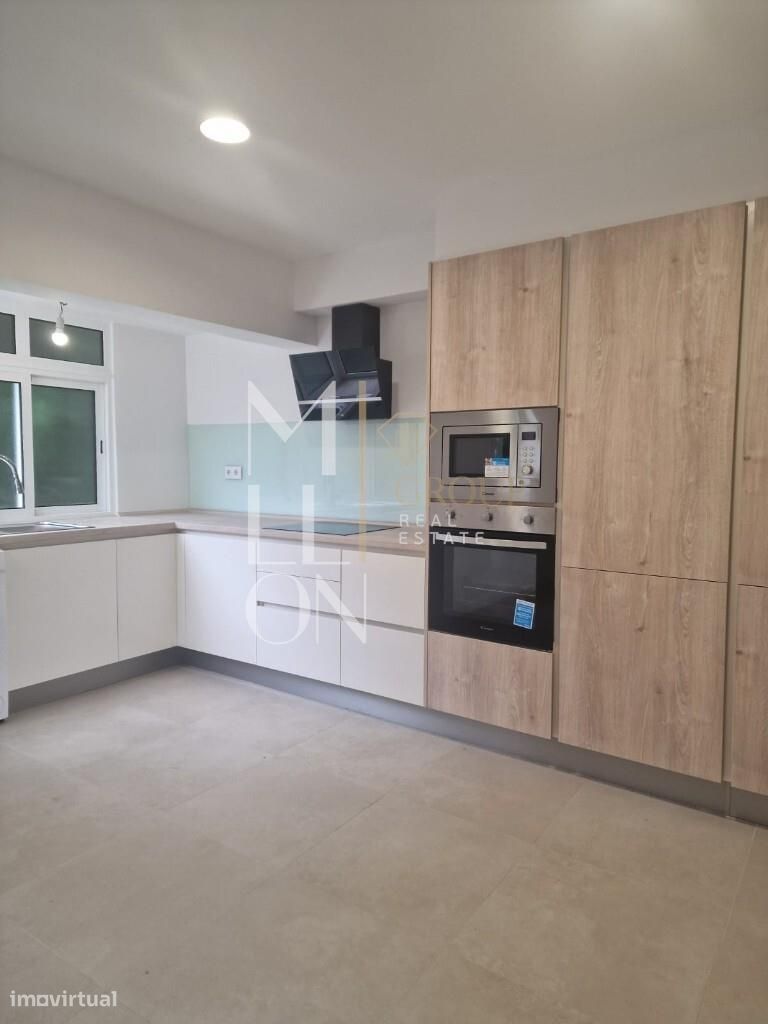 Apartamento T2 | Remodelado | Viveiros | Funchal