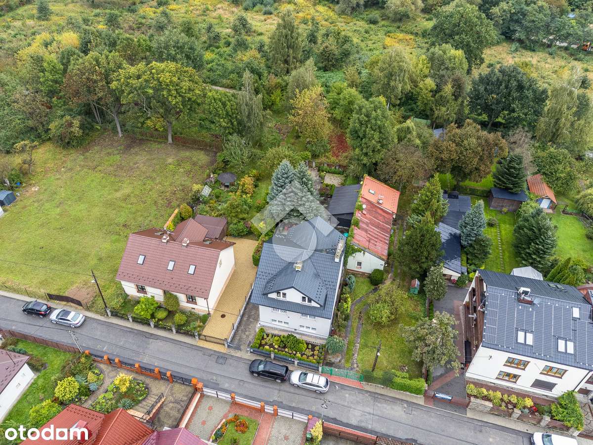 Dom z ogrodem i przestrzenią, która dopasuje się do Twojego życia-1