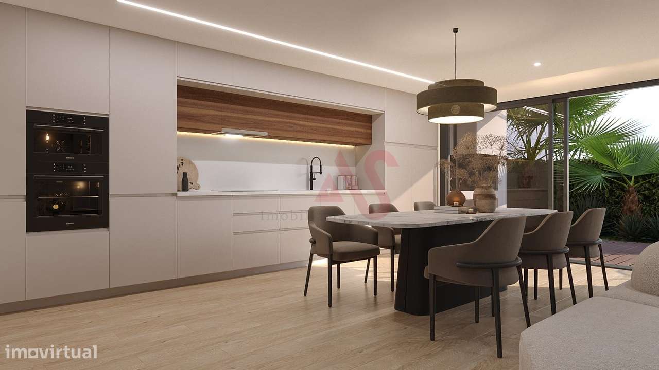 Moradia Térrea localizado em Grijo com 3 suítes e jardim - Grande imagem: 4/20