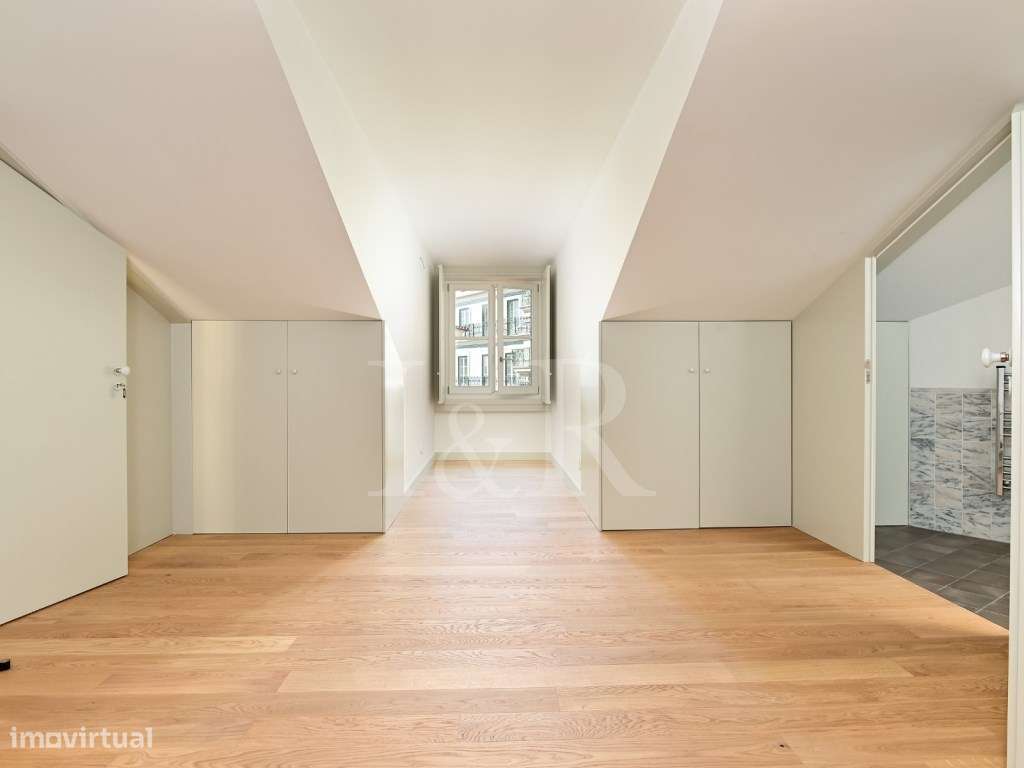 Charmoso e espaçoso T1 na baixa lisboeta - Grande imagem: 4/42