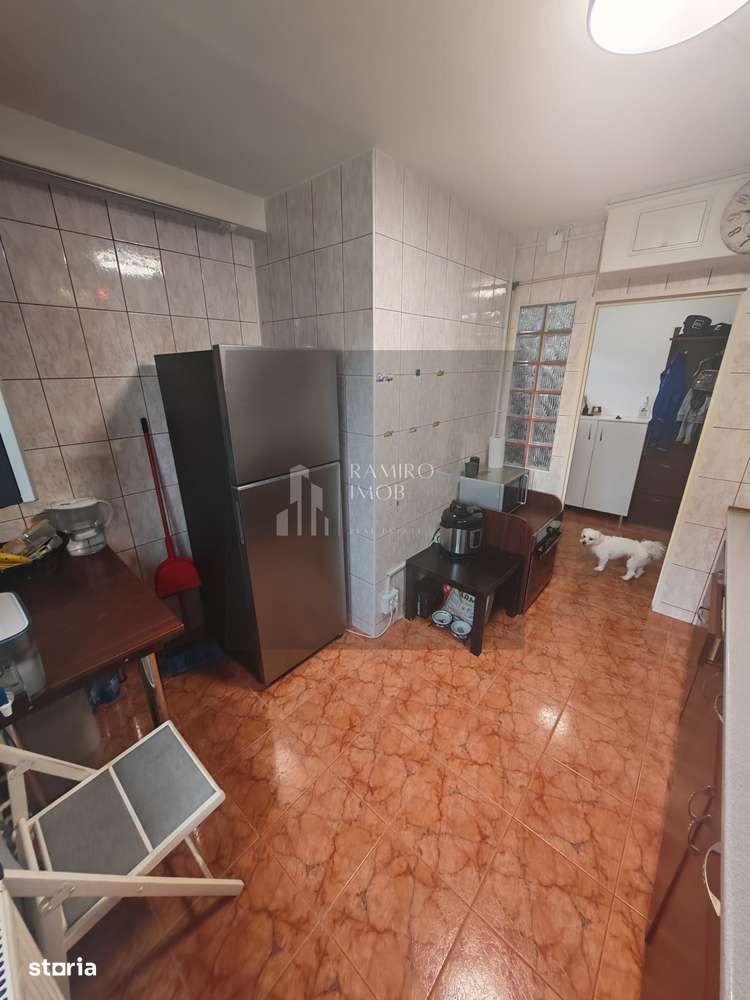 Apartament 4 camere decomandat /centrala- Titan/ Aleea Fetesti v
