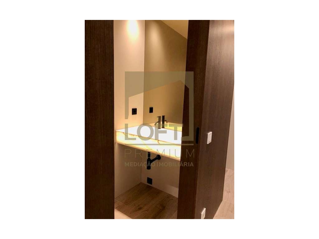 Apartamento T3 de Luxo c/ Vista Castelo e Parque da Cidade em Guima...-5