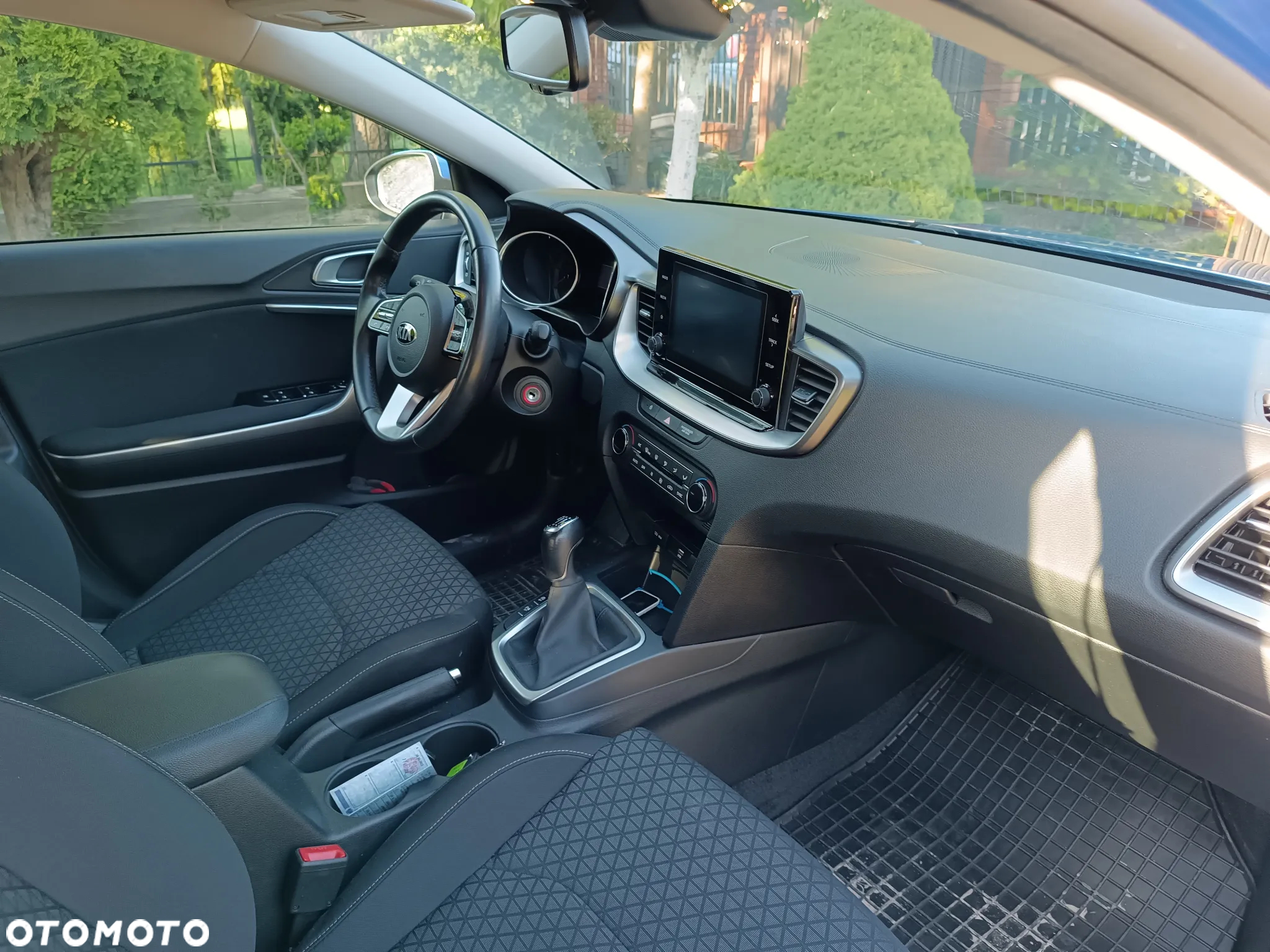 Kia Ceed 1.6 CRDi SCR M - 17