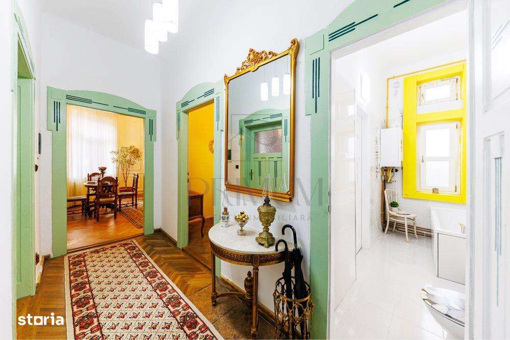 SINAIA - Vila Istorica - 3 Camere - Spatios - Inalt - RENOVAT - CENTRA - Imagine principală: 5/7