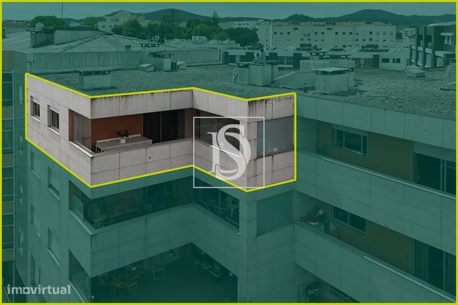 T3 c/ NOVO, Mobilado, c/ Terraço, Churrasqueira e Duas Garagens – Cent-4